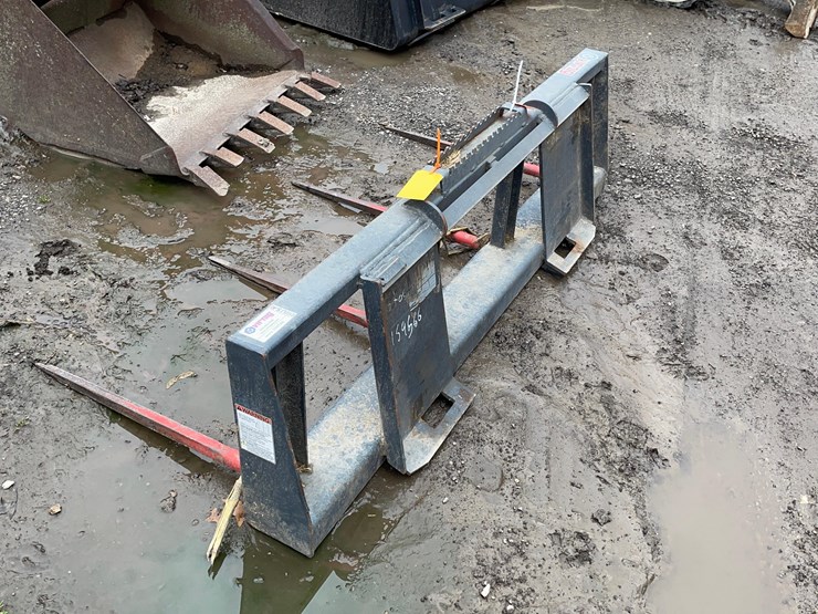 tag-#71,-4-prong-hay-fork-image-10