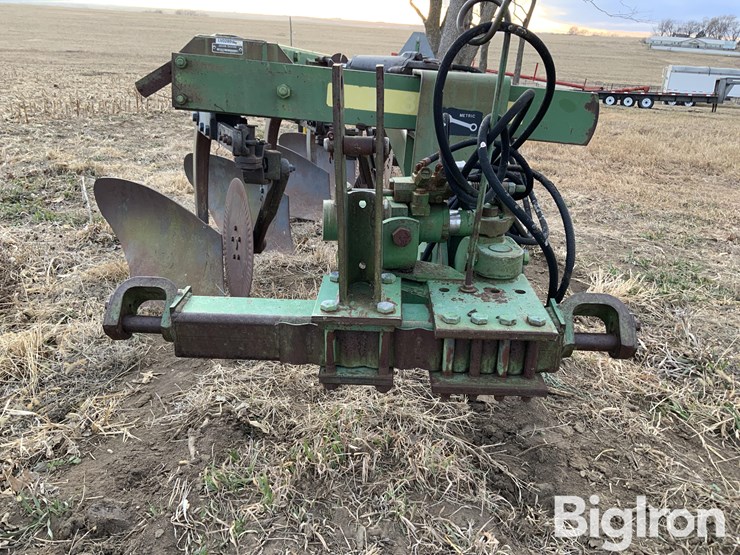 john-deere-5-image-11