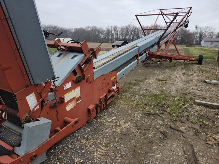 tag-#177,-90'-hutchinson-squesse-belt-conveyor-w/hyd-drive-image-6