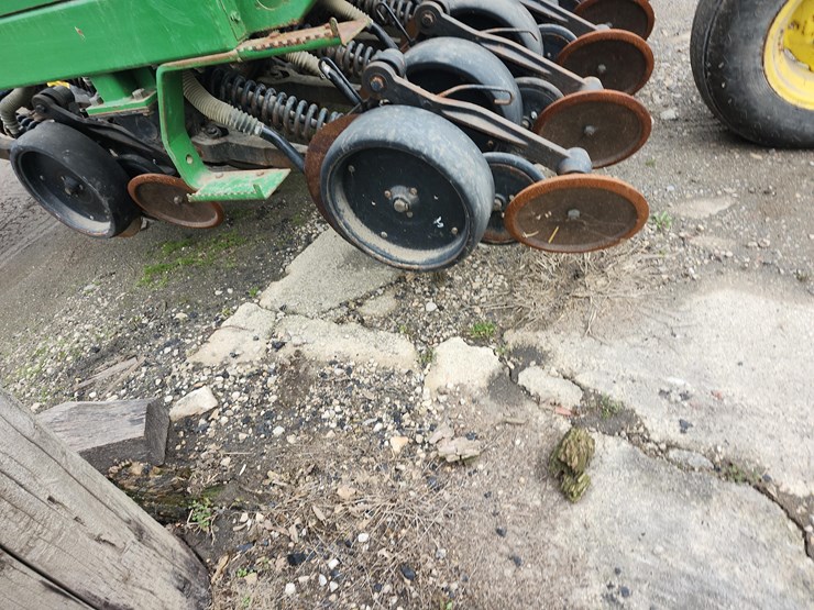 john-deere-1560-image-5