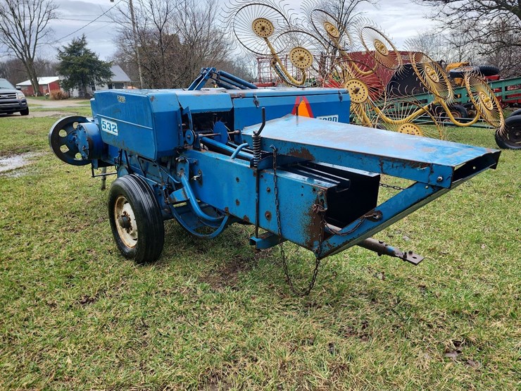 tag-#267,-ford-baler-image-7