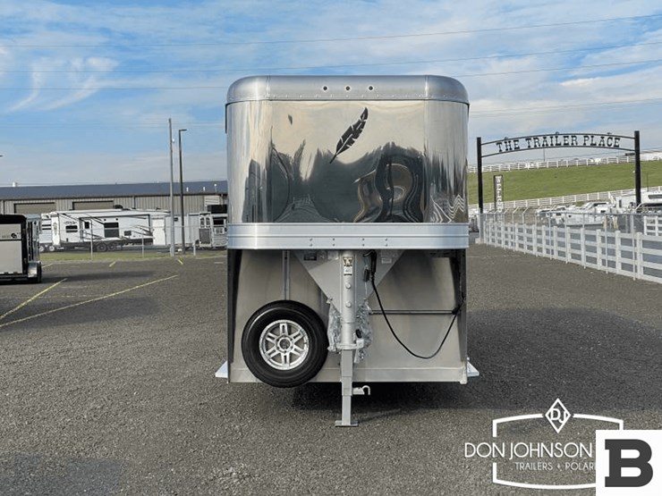 2024-featherlite-9600-7450-4-h-gooseneck-horse-trailer-image-5