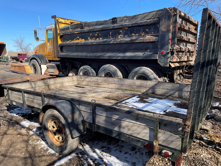 #6056-•-2001-chilton-single-axle-utility-trailer-(no-title)-image-4