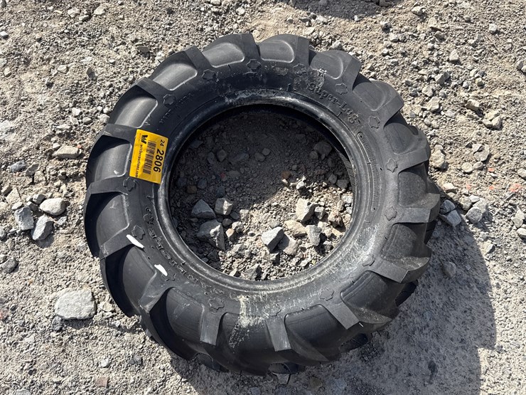 #2806-•-(1)-carlisle-super-lug-6-12-tire-inv#-2806-image-3