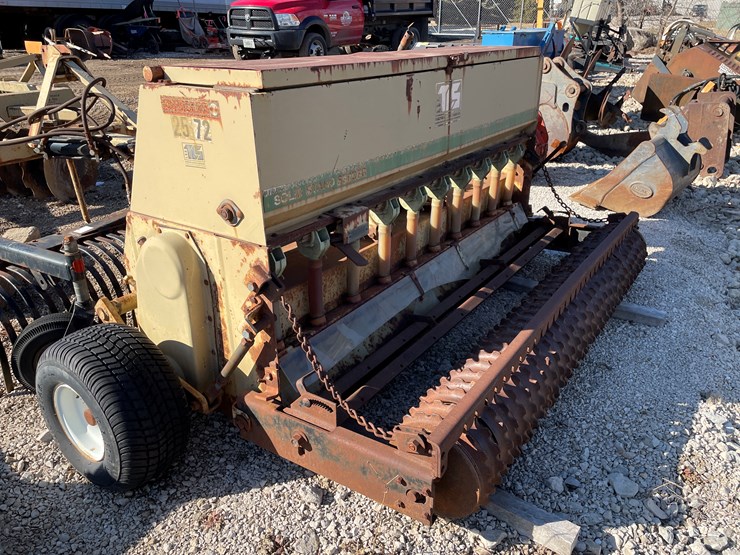 #6081-•-land-pride-3-point-25-72-seeder-image-4