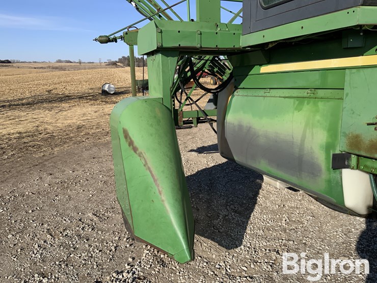 1990-john-deere-6000-image-19