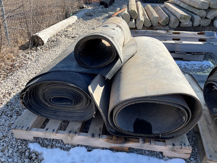 #6073-•-(2)-pallets-of-rubber-belting-image-6