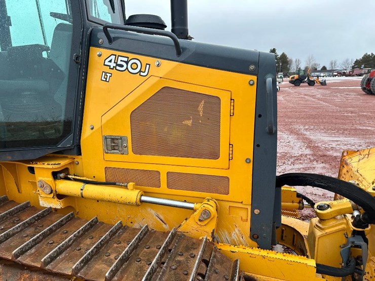 2012-deere-450j-lt-image-23