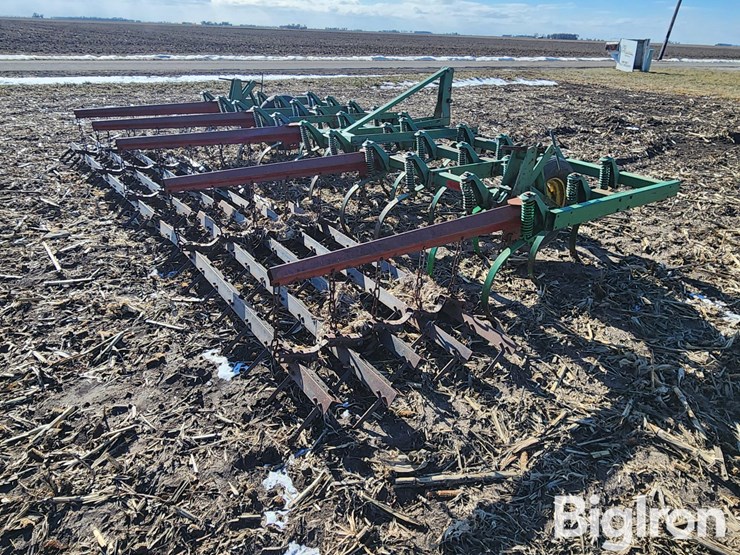 john-deere-15-image-5