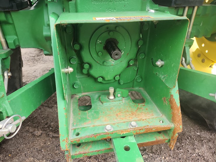 2011-john-deere-5045e-image-7