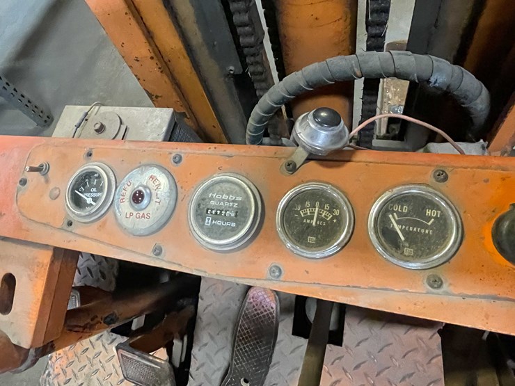 #1451-•-yale-5000-lb-lift-capacity-forklift-(pr4)-image-17