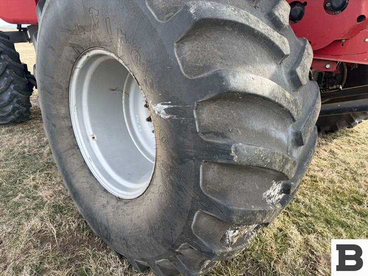 2008-case-ih-7010-image-76