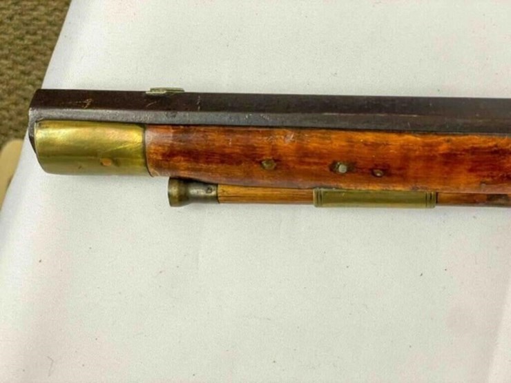 vintage-flitnlock-musket-rifle-image-24