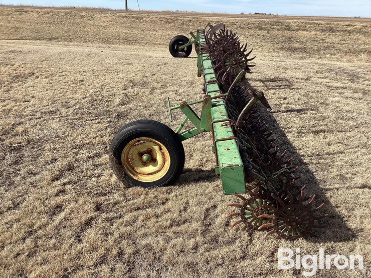 john-deere-30-image-8