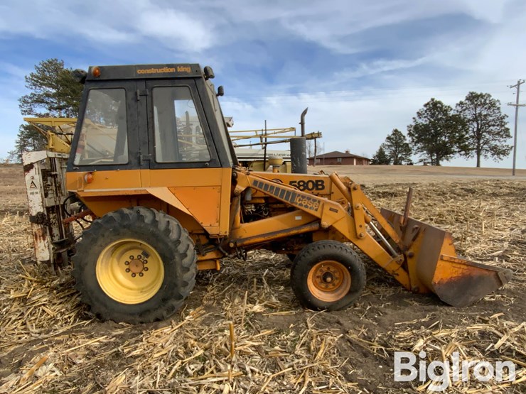 1975-case-580b-image-4