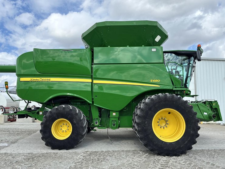 2013-john-deere-s680-image-4