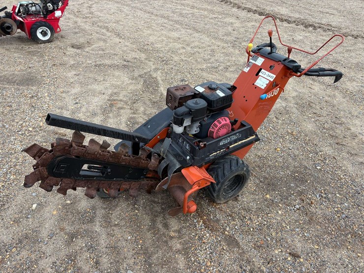 1999-ditch-witch-1030-image-1