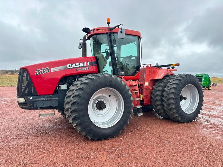 case-ih-steiger-335-image-1