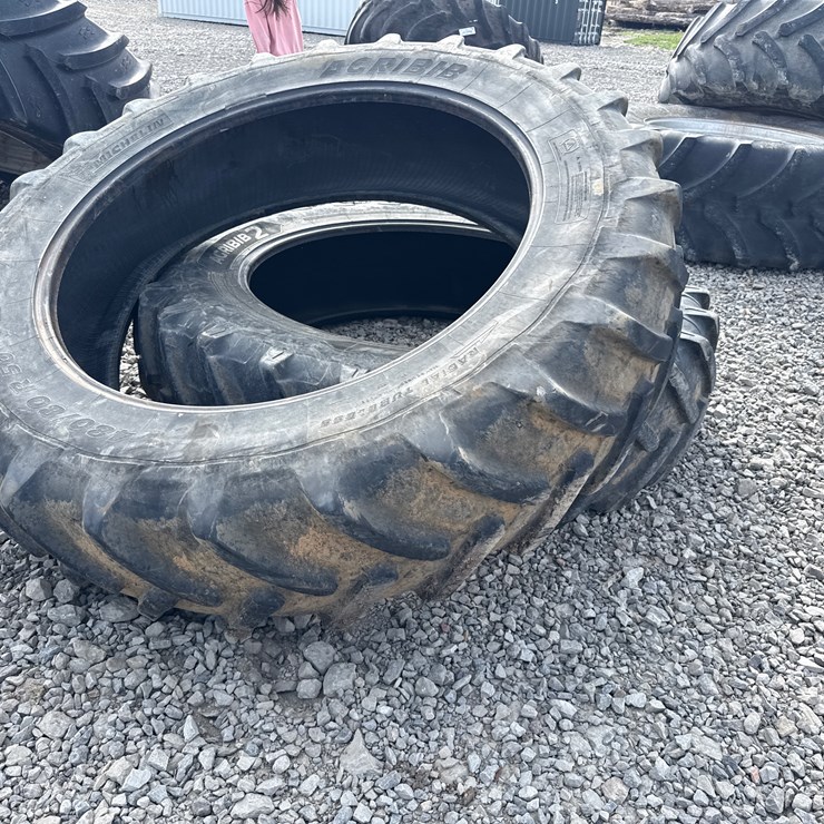 #39793 • Lot of (2) 480/80-50 Tractor Tires