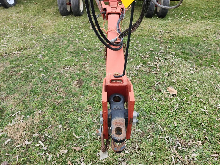 tag-#79,-31'-unverferth-basket-image-14