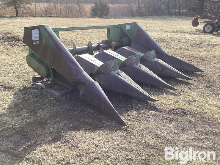 john-deere-443-image-3