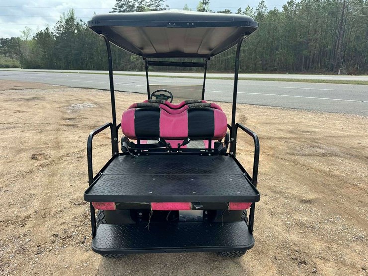 club-car-6-seater-golf-cart---pink-&-camo---battery-charger-included-image-5