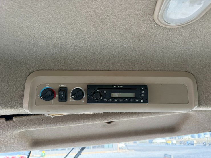 2009-john-deere-9870-sts-image-126