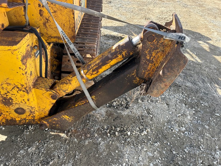 john-deere-350-image-29