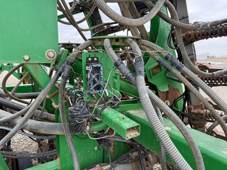 john-deere-1890-image-17