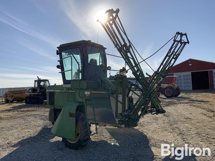 1990-john-deere-6000-image-7