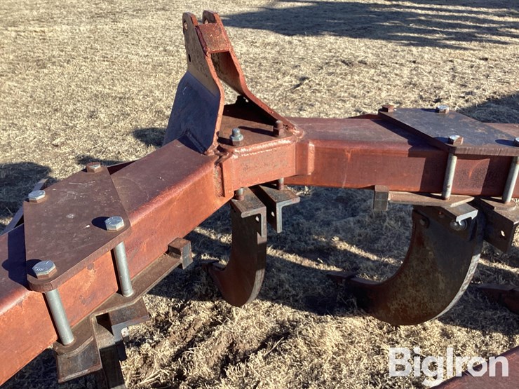 hiniker-vp-11-shank-ripper-image-19