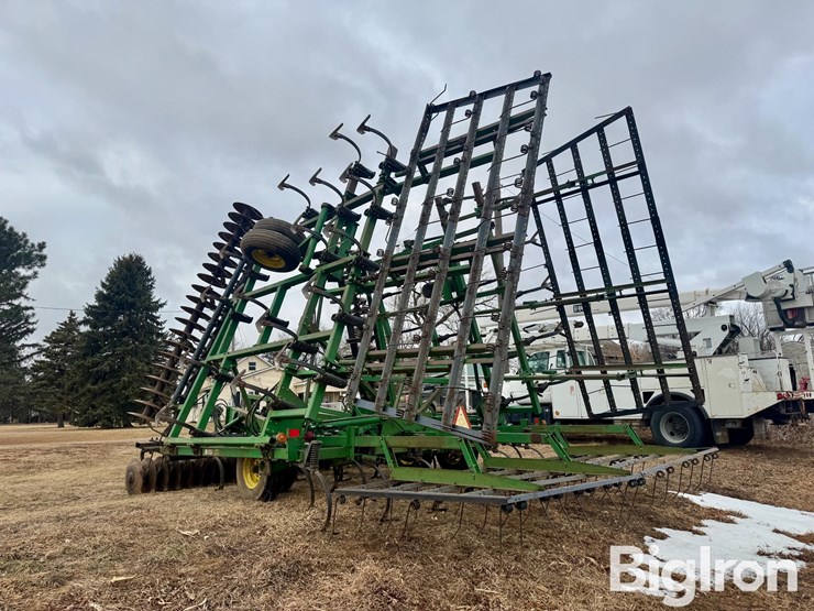 john-deere-726-image-7