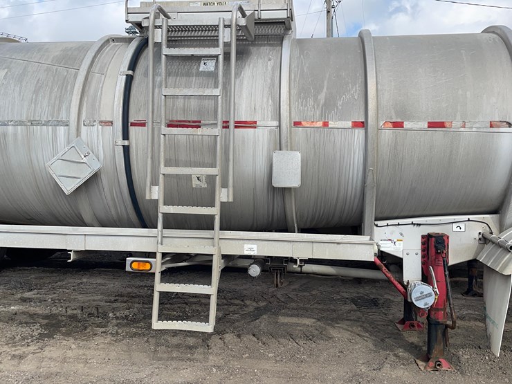 tag-#286,-2001-brenner-7500-gal-alum-tanker-image-5