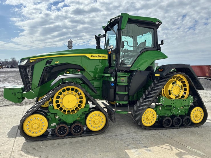 2024-john-deere-8rx-410-image-9