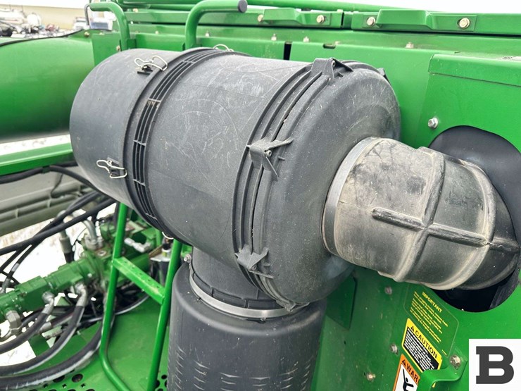 2011-john-deere-9870-sts-image-169