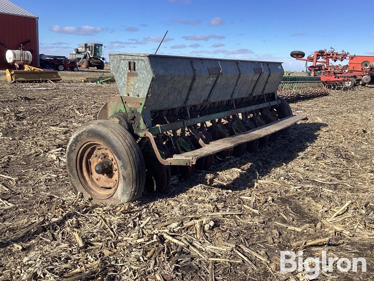 john-deere-b-image-7