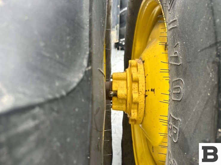 2005-john-deere-9320-image-69