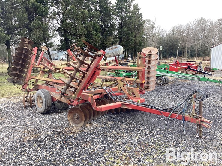 case-ih-3900dh-image-3