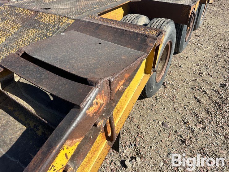 1977-king-load-image-18