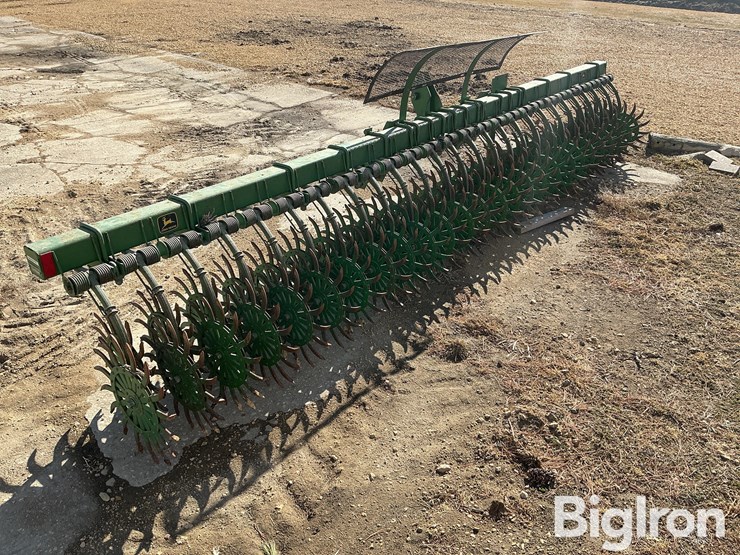 john-deere-400-image-7