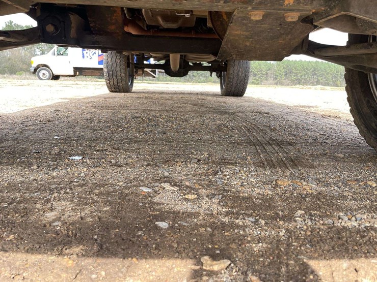 2017-ford-f150-image-25