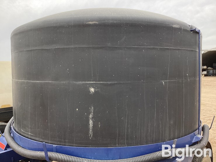 duo-lift-1300-gallon-t/a-nurse-tank-trailer-image-11