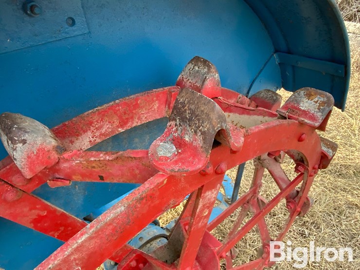 1930-case-cc-2wd-tractor-image-20