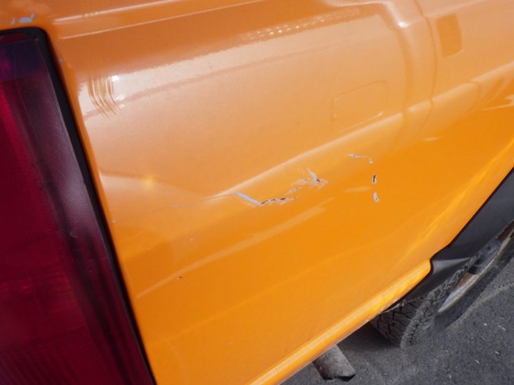 1999-gmc-k2500-image-7