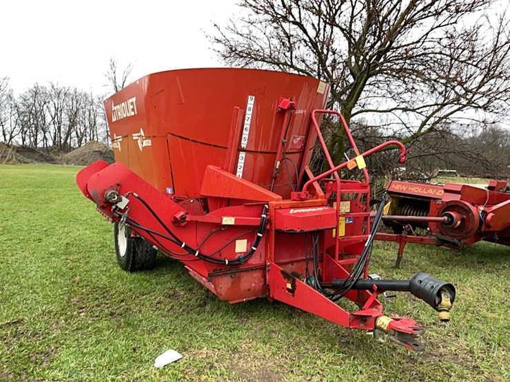 tag-#268,-feed-wagon-image-1