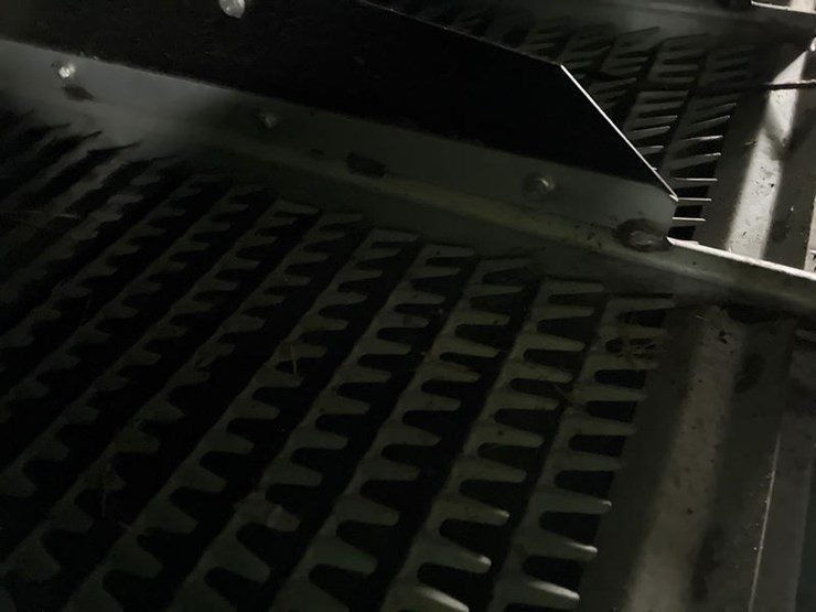 2014-john-deere-s660-image-55