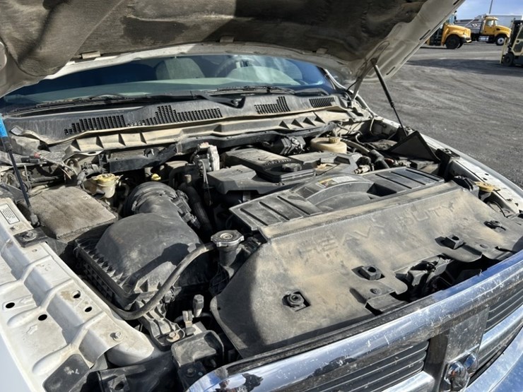 2012-dodge-ram-2500-image-41