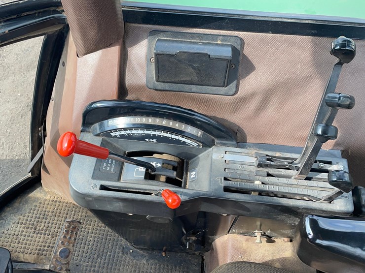 1983-john-deere-4450-image-24