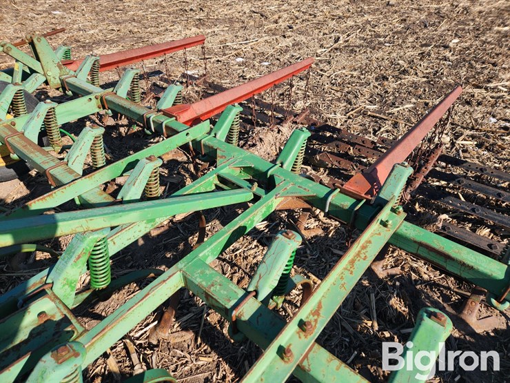 john-deere-15-image-12