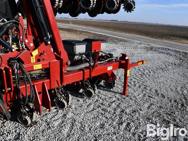 2022-case-ih-2022-image-11